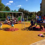 3D öntött gumi burkolatú játszótér UFÓ-val Szlovákiában